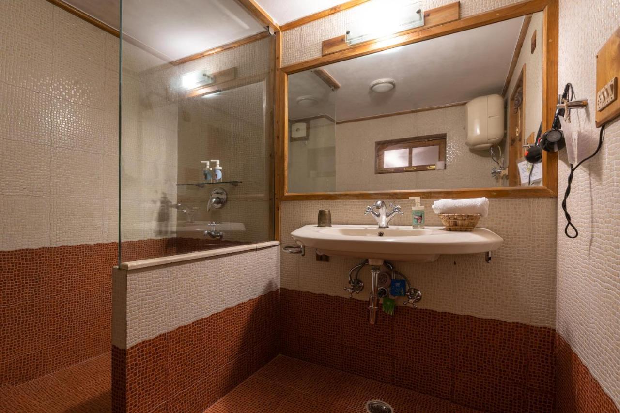 Stayvista At Casa Bella Vista- Mall Road Manāli Extérieur photo